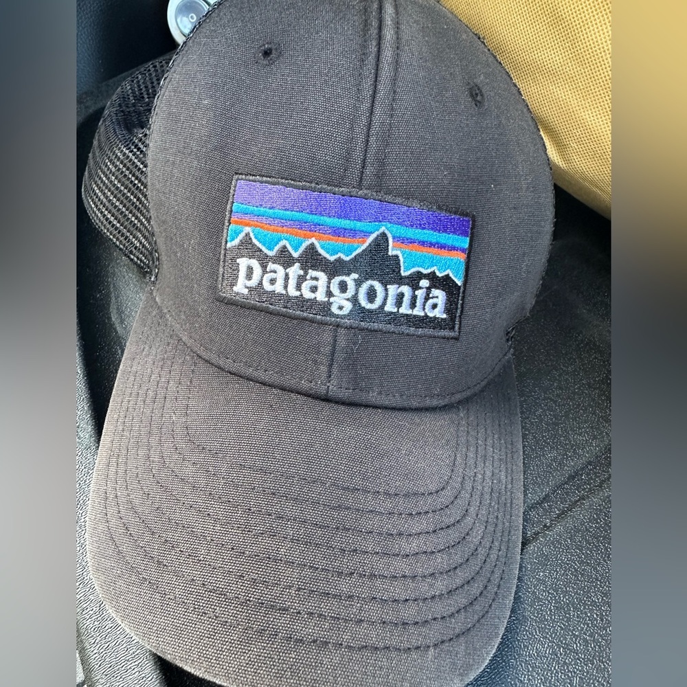 Patagonia black